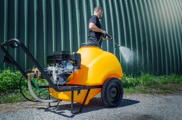 Gaspper GF120 High Pressure Washer 120L Tank, Peggas, 5.2 HP, 220 bar/3.200 PSI - Image 7
