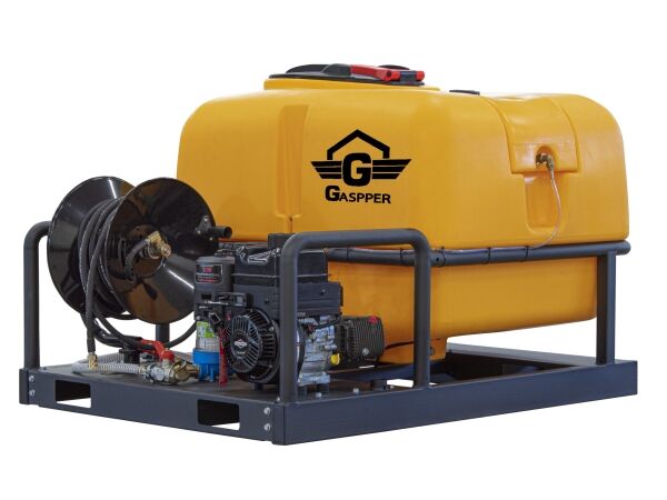 Premium High Pressure Washer GP1000, Briggs&Stratton, 6.5 HP, 3200 PSI/ 220 bar, 1000L Tank - Image 2